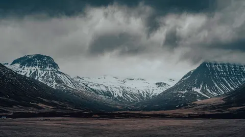 Snowy Volcano 4K Wallpaper · mountains · 3840×2160