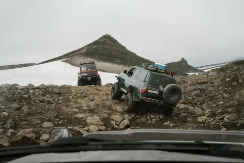 Off-Road 4K Wallpaper · cars · 3840×2561