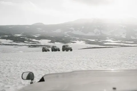 Off-Road 4K Wallpaper · cars · 3840×2561