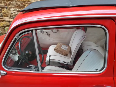Car Interior 4K Wallpaper · cars · 3840×2880