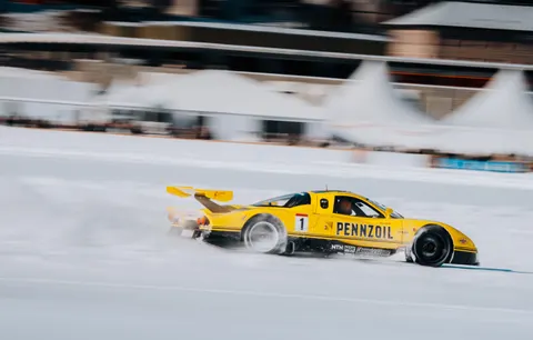 Race Car 4K Wallpaper · cars · 3840×2445