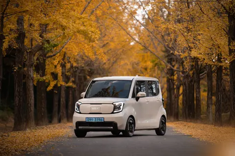 Electric Car 4K Wallpaper · cars · 3840×2555