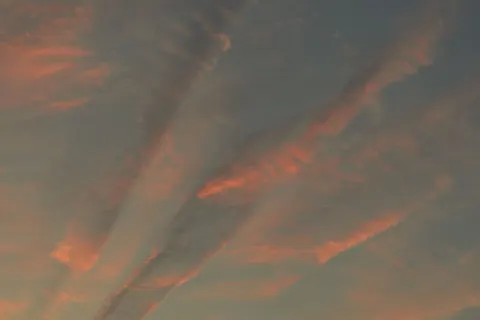 Pastel Clouds 4K Wallpaper · minimal · 3840×2560