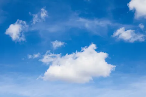 Pastel Clouds 4K Wallpaper · minimal · 3840×2560