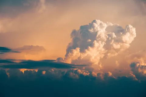 Pastel Clouds 4K Wallpaper · minimal · 3840×2561