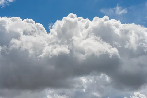 Pastel Clouds 4K Wallpaper · minimal · 3840×2560