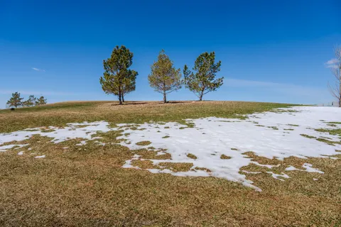 Snow Field 4K Wallpaper · minimal · 3840×2560