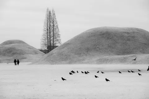 Snow Field 4K Wallpaper · minimal · 3840×2560