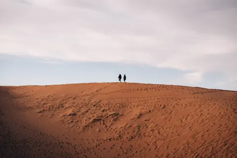 Dune Sunset 4K Wallpaper · minimal · 3840×2560