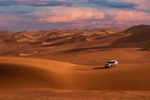 Dune Sunset 4K Wallpaper · minimal · 3840×2560