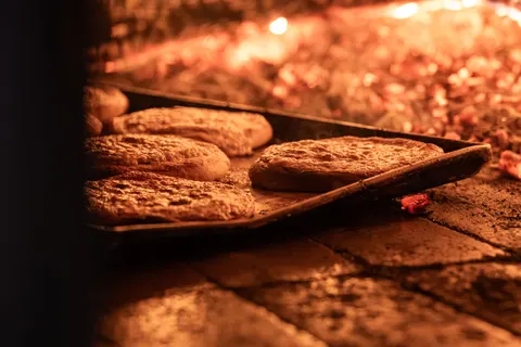 Pizza 4K Wallpaper · food · 3840×2560