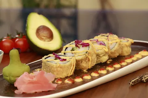 Sushi 4K Wallpaper · food · 3840×2560
