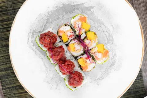 Sushi 4K Wallpaper · food · 3840×2560
