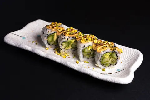 Sushi 4K Wallpaper · food · 3840×2561
