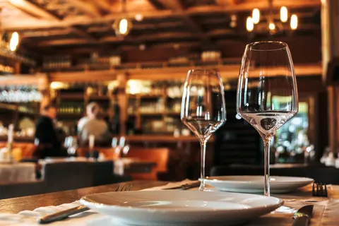 Wine 4K Wallpaper · food · 3840×2560