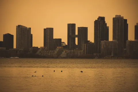 New York Skyline 4K Wallpaper · city · 3840×2560