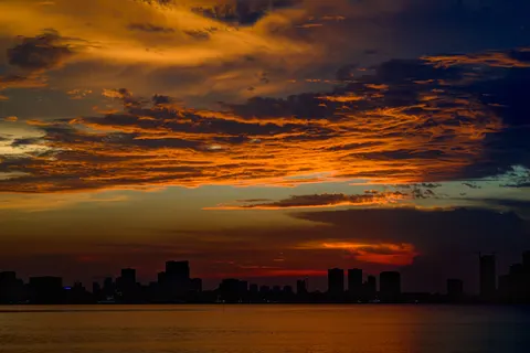 New York Skyline 4K Wallpaper · city · 3840×2560