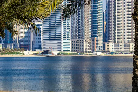 Dubai Skyline 4K Wallpaper · city · 3840×2560