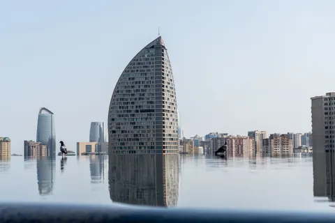 Dubai Skyline 4K Wallpaper · city · 3840×2560