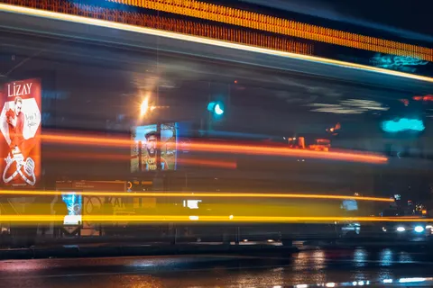 Light Trails 4K Wallpaper · city · 3840×2560