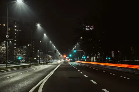 Light Trails 4K Wallpaper · city · 3840×2560