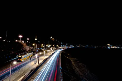Light Trails 4K Wallpaper · city · 3840×2560