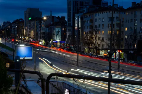 Light Trails 4K Wallpaper · city · 3840×2560