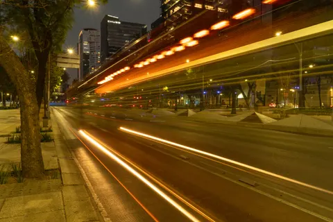 Light Trails 4K Wallpaper · city · 3840×2560