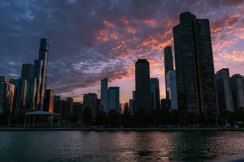 Chicago Skyline 4K Wallpaper · city · 3840×2560