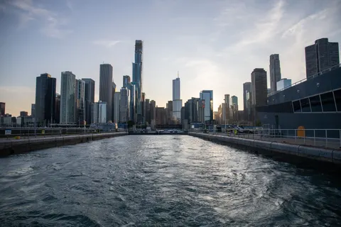 Chicago Skyline 4K Wallpaper · city · 3840×2560