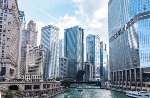Chicago Skyline 4K Wallpaper · city · 3840×2524