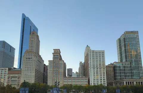 Chicago Skyline 4K Wallpaper · city · 3840×2523