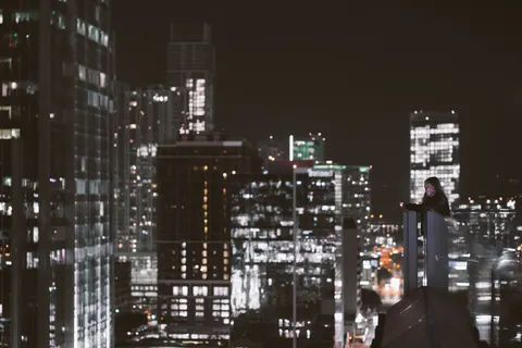 LA at Night 4K Wallpaper · city · 3840×2561