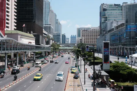 Bangkok Skyline 4K Wallpaper · city · 3840×2560