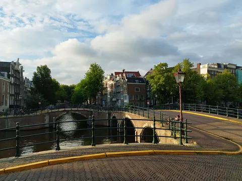 Amsterdam Canals 4K Wallpaper · city · 3840×2880