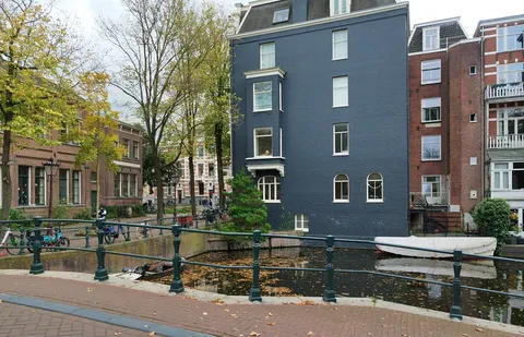 Amsterdam Canals 4K Wallpaper · city · 3840×2477