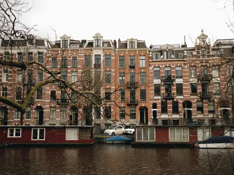 Amsterdam Canals 4K Wallpaper · city · 3840×2882
