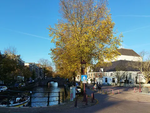 Amsterdam Canals 4K Wallpaper · city · 3840×2880