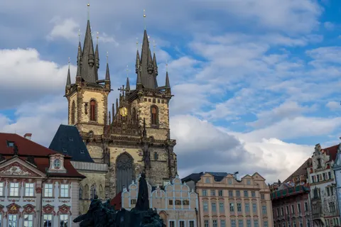Prague Rooftops 4K Wallpaper · city · 3840×2560
