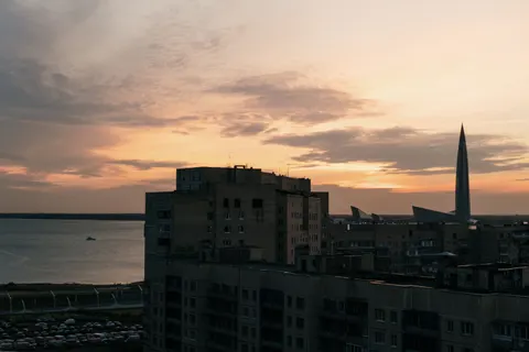 Rooftop View 4K Wallpaper · city · 3840×2560