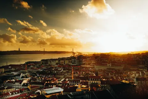Rooftop View 4K Wallpaper · city · 3840×2560
