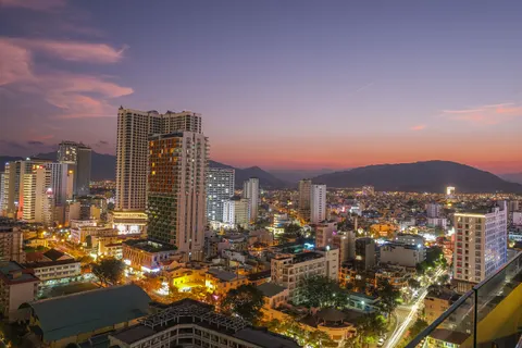 Rooftop View 4K Wallpaper · city · 3840×2560