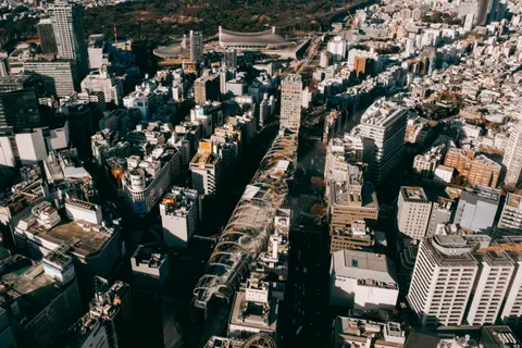 Tokyo by Day 4K Wallpaper · city · 3840×2560