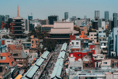 Tokyo by Day 4K Wallpaper · city · 3840×2560