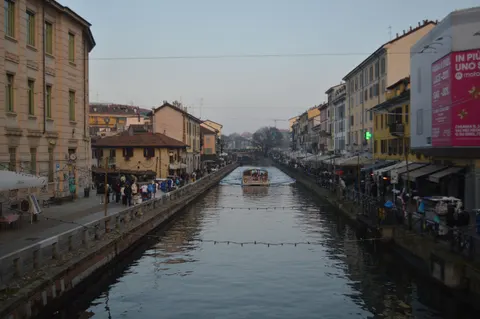 Venice Canal 4K Wallpaper · architecture · 3840×2553