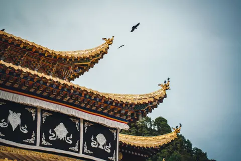 Japanese Pagoda 4K Wallpaper · architecture · 3840×2561