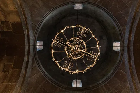 Cathedral 4K Wallpaper · architecture · 3840×2560