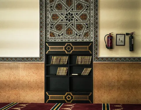 Grand Library 4K Wallpaper · architecture · 3840×3014