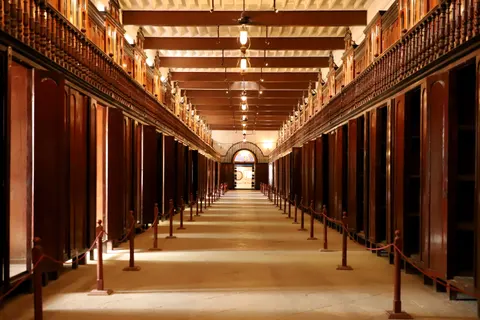Tapeta Wielka biblioteka 4K · architecture · 3840×2560