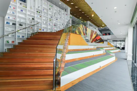 Wallpaper Perpustakaan Megah 4K · architecture · 3840×2560